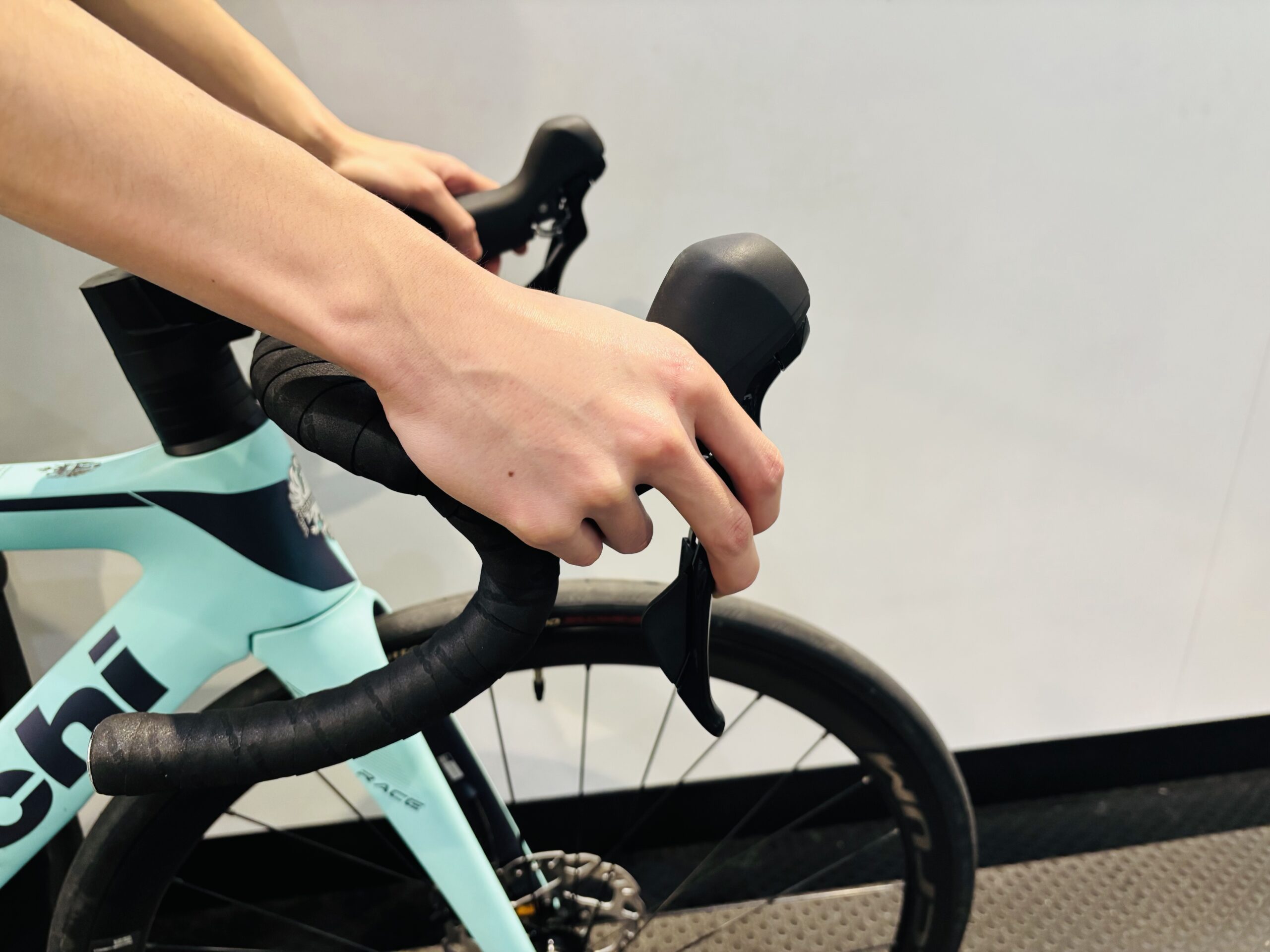 ビアンキバイクストア横浜 - BIANCHI-STORE