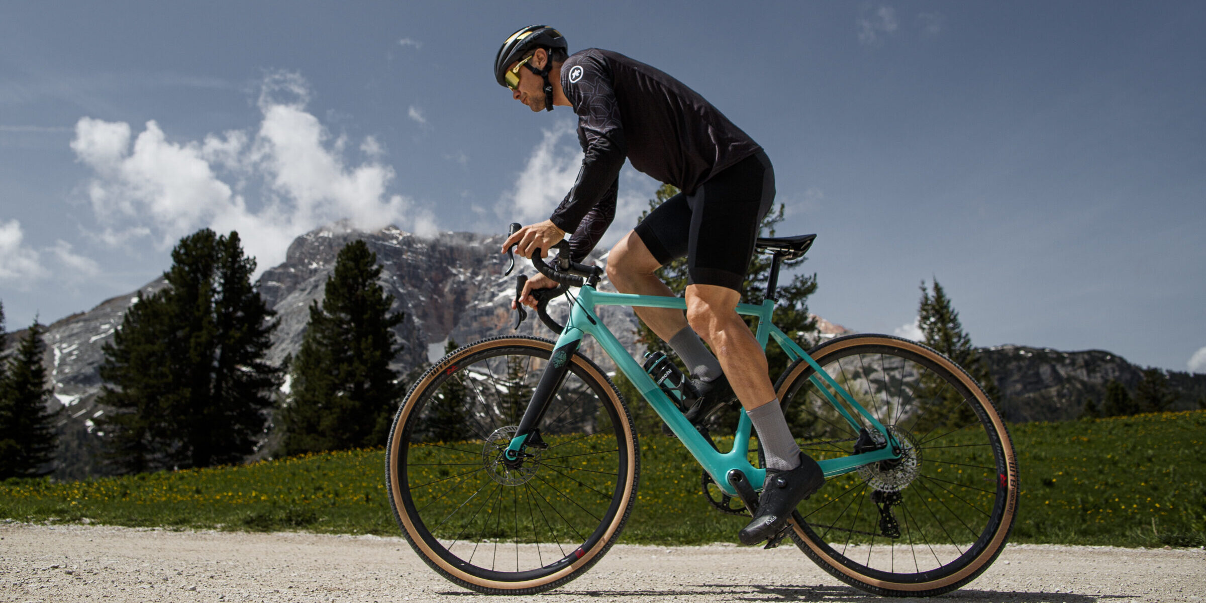 柔らかい Bianchi 近隣配達可能】ビアンキ ROMAⅢ GM942 クロスバイク 自転車本体